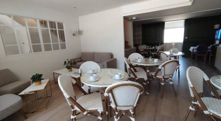 Hotel Anne De Bretagne BLOIS — photo 2