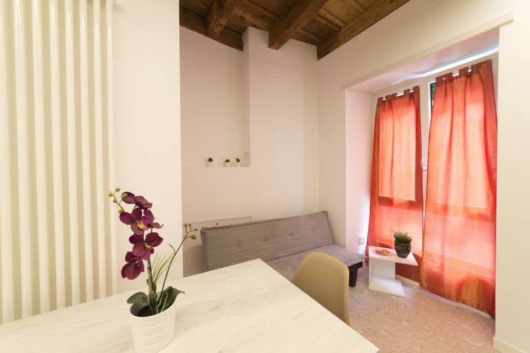 Rental apartment with terrace | Near Juliet — photo 2