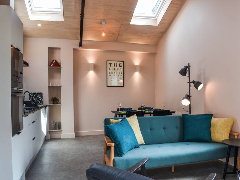 Cottage with garden | Next to York Minster | River view — photo 5