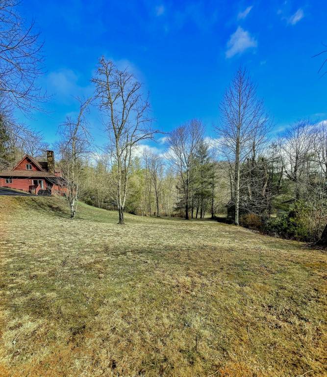 Cabin  Clayton