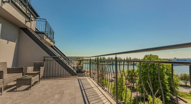 Holiday apartment with 2 rooms for 6 persons — photo 4
