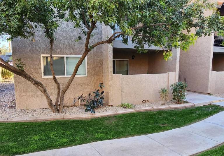 Condo Camelback East Village
