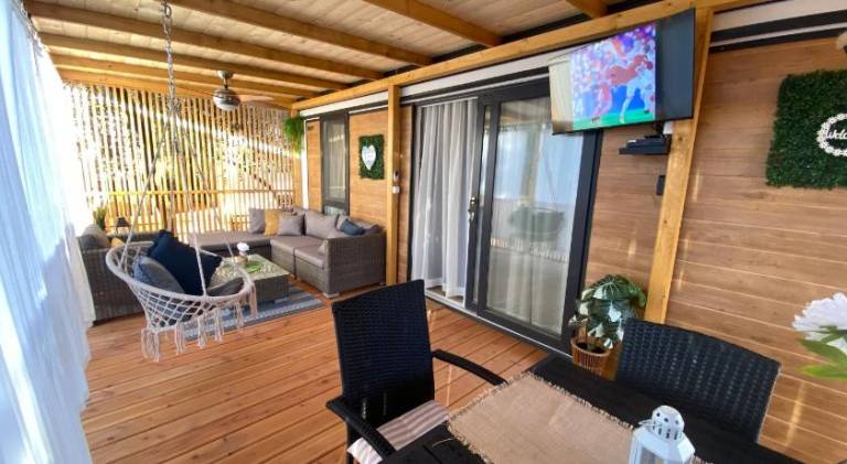Summer Stay - Mobile Home — photo 3