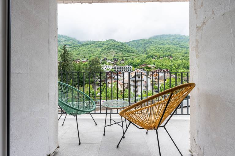 Apartment with fast internet & garden | Garden view — photo 2