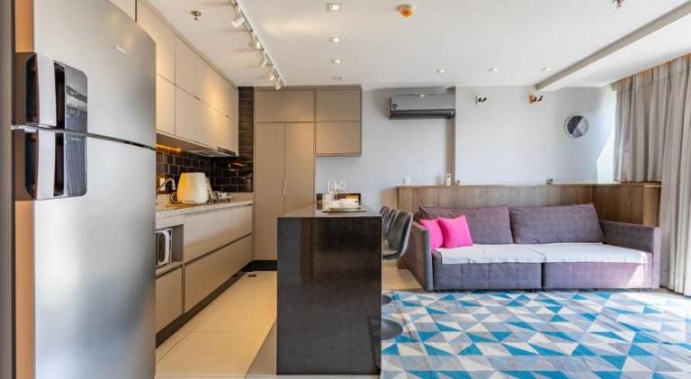 Charming apartment with pool | Pet-friendly — photo 2