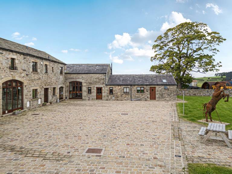 Cabin Austwick