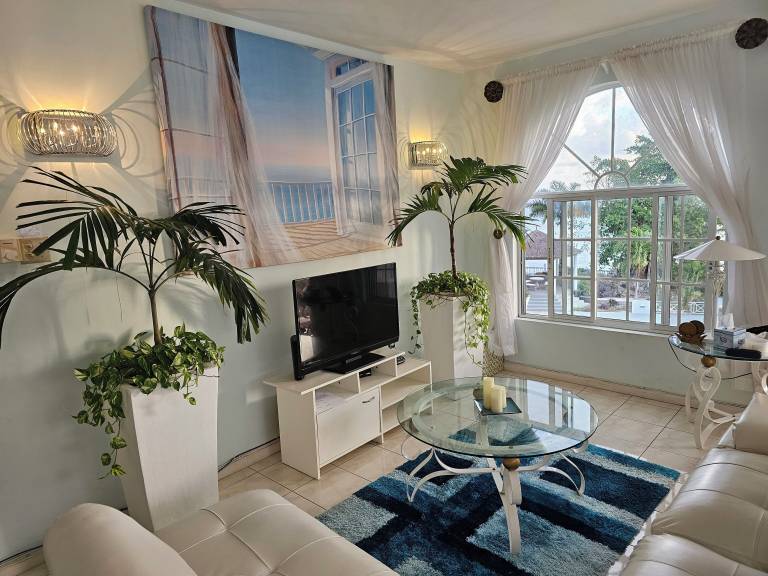 Condo Ocho Rios