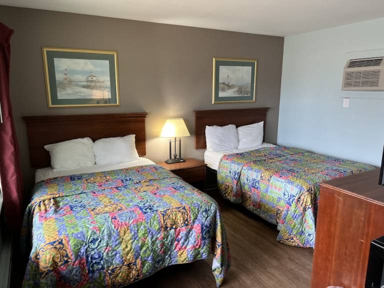 Motel  Tawas City