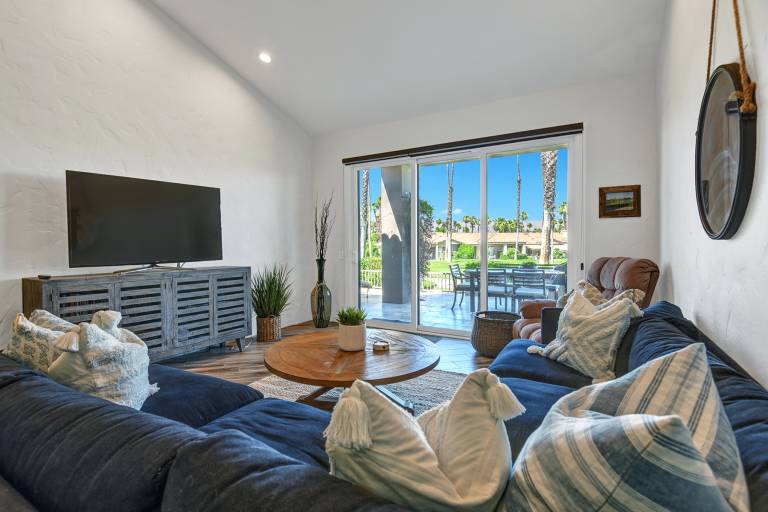 Condo  Palm Desert