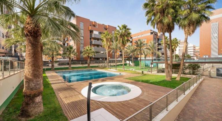 Apartment with pool | Pets allowed — photo 3