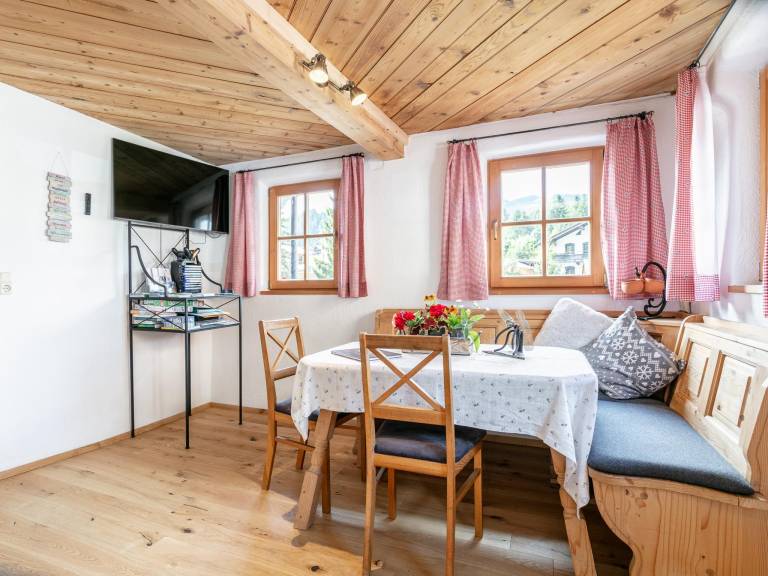 Fully equipped holiday apartment with sauna & patio | Pets allowed — photo 4