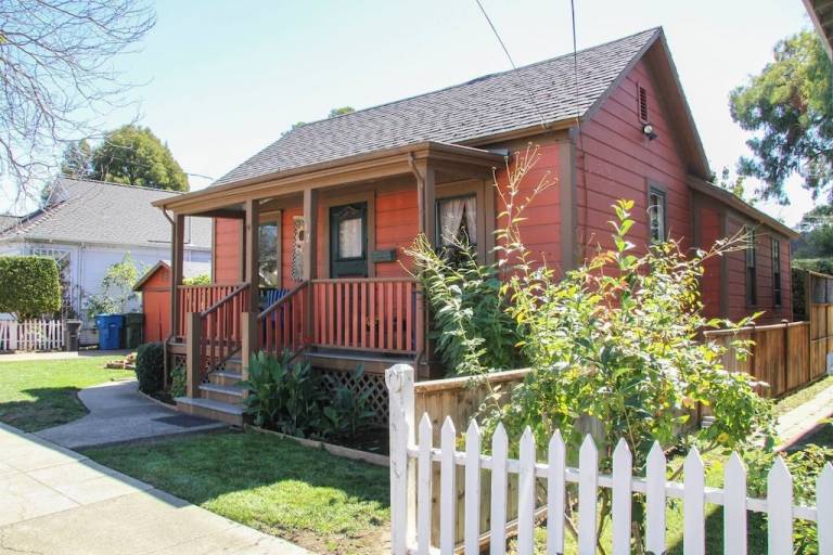 House  Rohnert Park