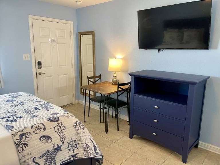 Beachgate CondoSuites and Oceanfront Resort — photo 4