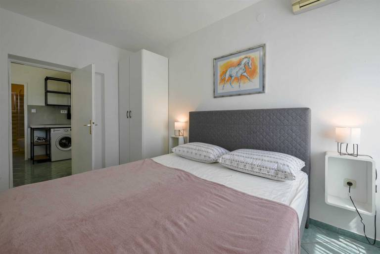 Rental apartment with 1 room for 4 persons — photo 2
