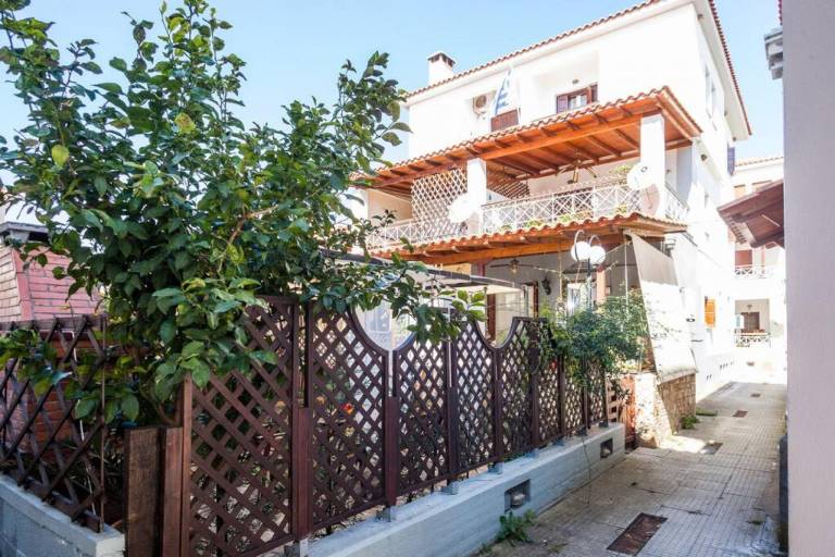 Fully equipped apartment with garden, patio & BBQ | Beach nearby | Perfect for remote work | Pet-friendly — photo 5