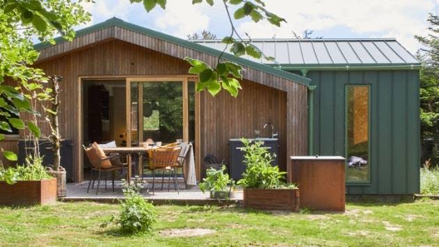 Family-oriented vacation home with barbecue, terrace & garden | Beach nearby | Suitable for remote work | Pet-friendly in Lokken
