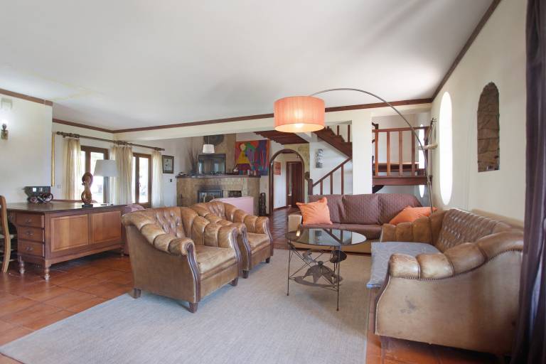 Pet-Friendly Villa Melquites Country House with Mountain View, Pool, Wi-Fi, Terraces & Garden — photo 4