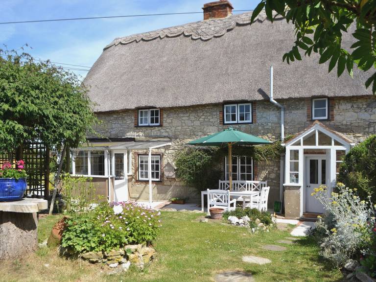 Cottage Freshwater