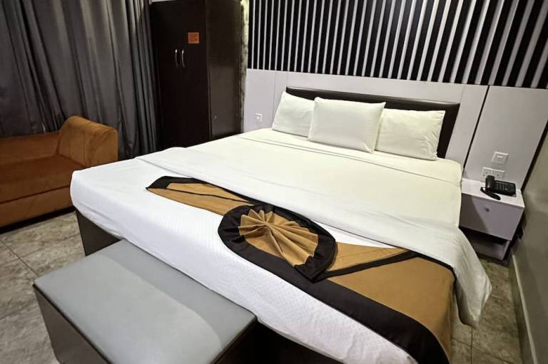 Msquare Hotel