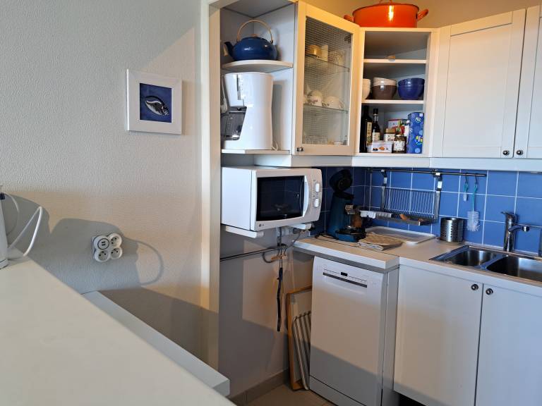 Apartment with 1 room for 5 persons — photo 4