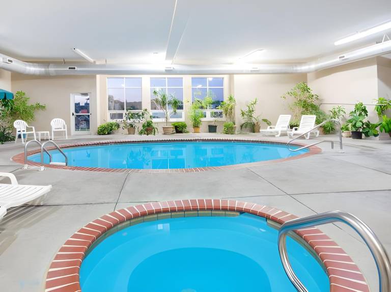 Days Inn by Wyndham San Diego/Downtown/Convention Center — photo 4