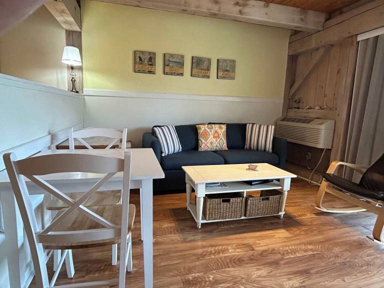 Condo Oak Bluffs