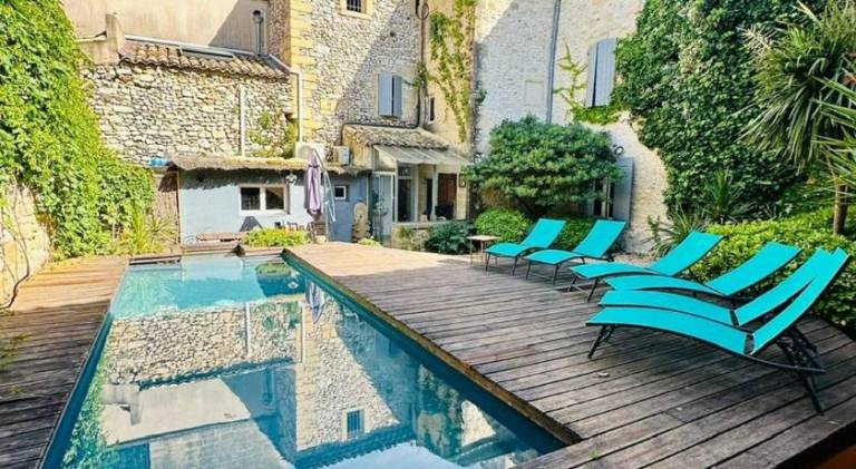 La maison du Barry - PISCINE - BILLARD - 10 personnes in Vers-Pont-du-Gard