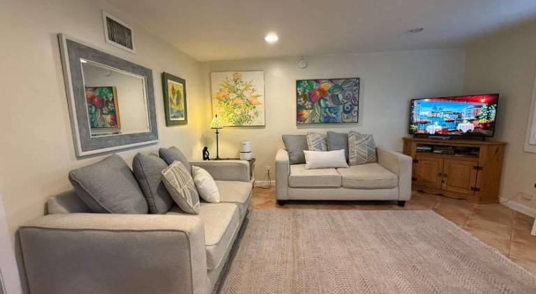 Delray Beach Hideaway Private 1BR w Patio BBQ — photo 2