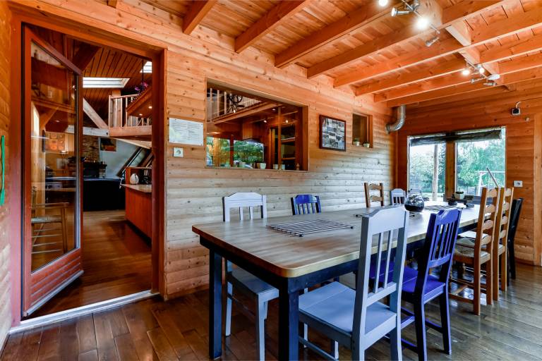 Cottage with grill, patio & yard | Nature view | Pets allowed — photo 2