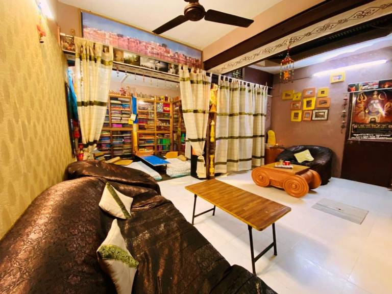 Stay Inn Heritage in Tola