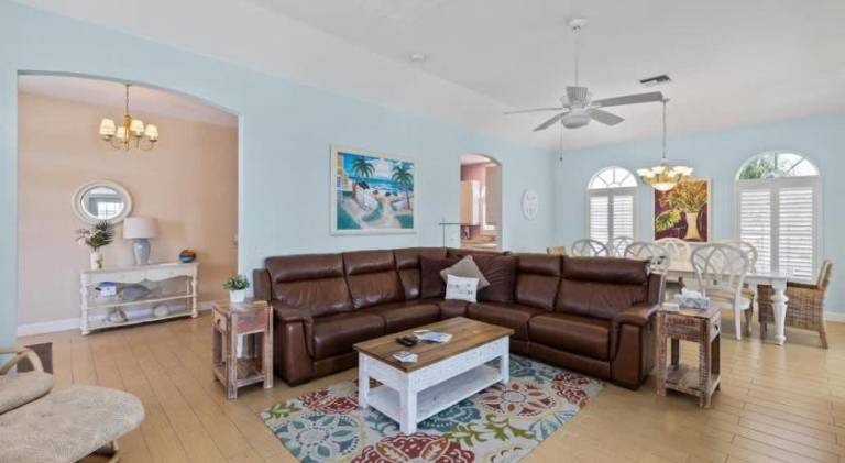 Nice vacation home with pool | Close to the beach | Good for workation | Dogs allowed — photo 3