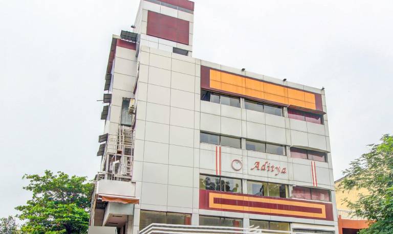 Itsy Hotels Aditya