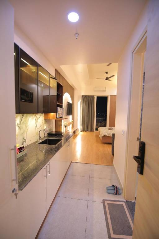 House  Gaur City 1