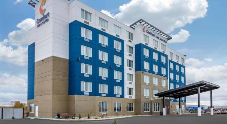 Comfort Inn & Suites