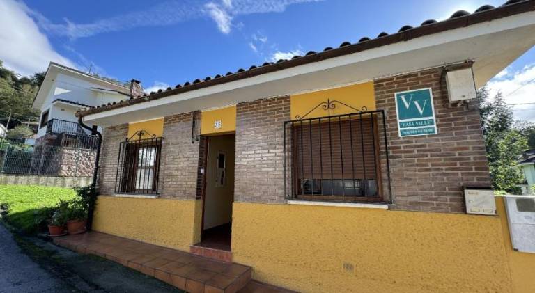 Lovely serviced apartment with BBQ & patio | Pet-friendly in Cangas de Onís