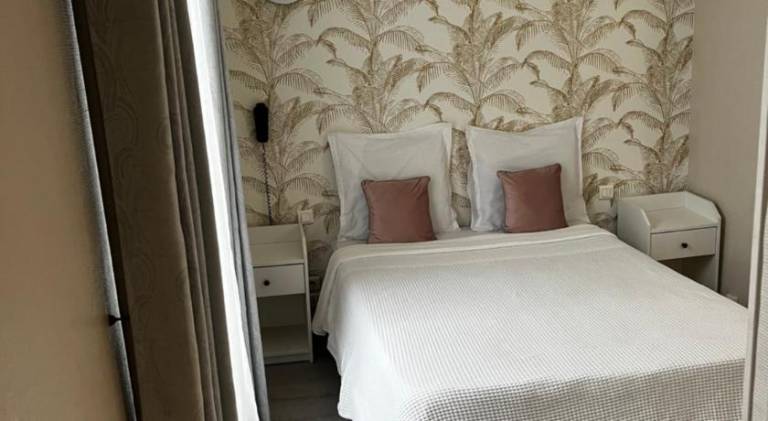 Hotel Marie Louise in Gennevilliers