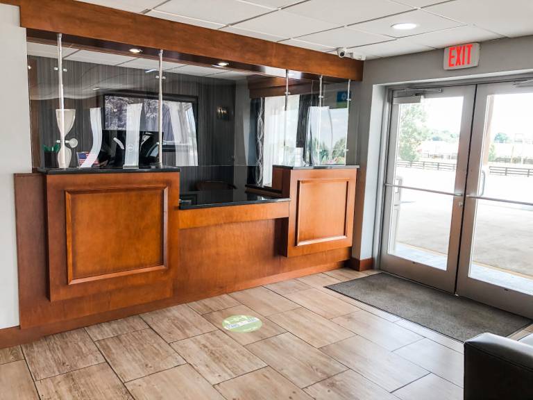 SureStay by Best Western Bowling Green North — photo 4