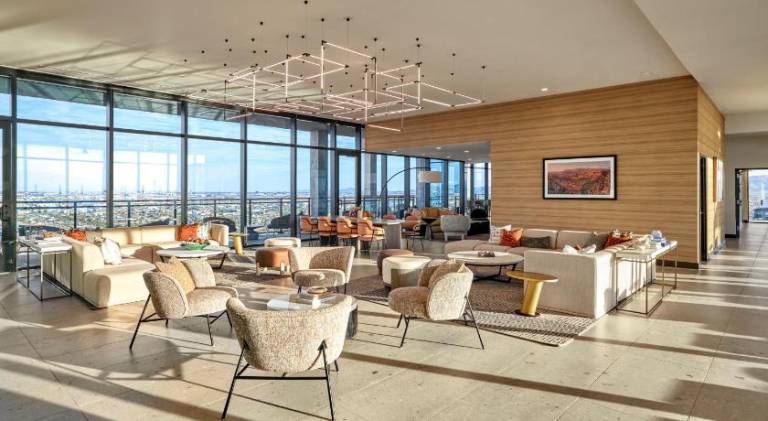 Global Luxury Suites at Downtown Phoenix — photo 5