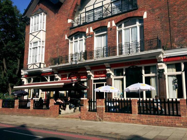 Hostel  London