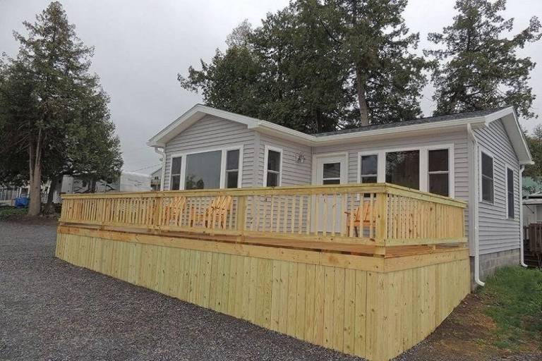 Cabin Cape Vincent