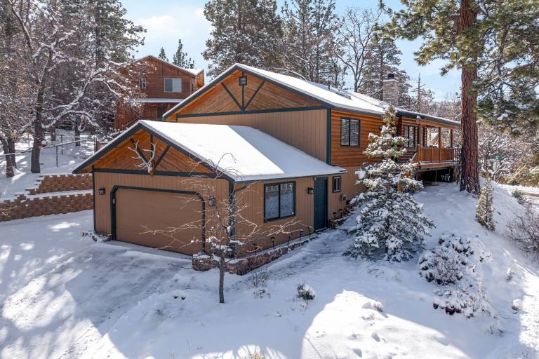 Hot Tub, 2 Mi to Big Bear Mtn: Family Ski Trip! — photo 5