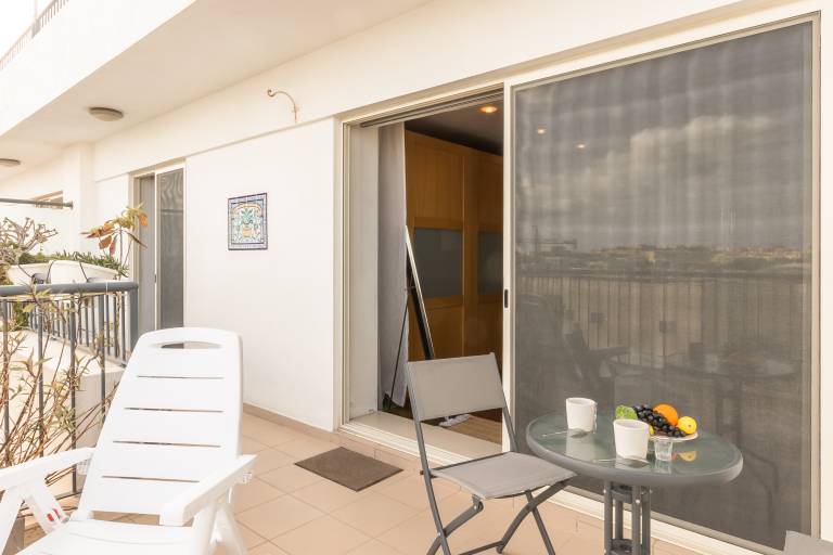 Family-friendly rental apartment with terrace | Pet-friendly — photo 2