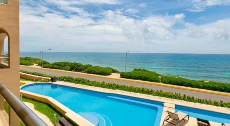 SEA-FRONT VILLA, Isla Mujeres! Stunning Sea Views! — photo 3