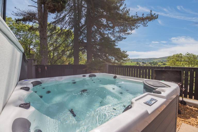 Fully equipped cottage with jacuzzi & garden | Dogs allowed — photo 2