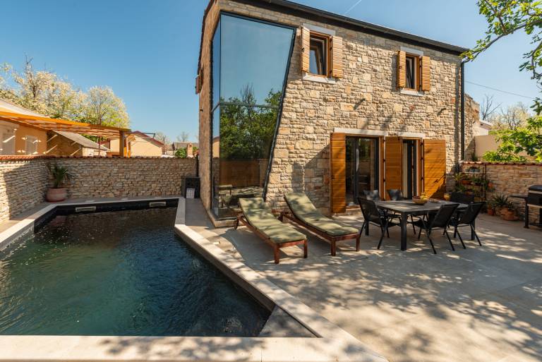 Nice villa with private pool, patio & barbecue | Dogs allowed — photo 5