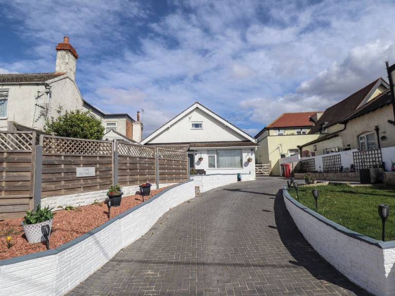 House  Sutton on Sea