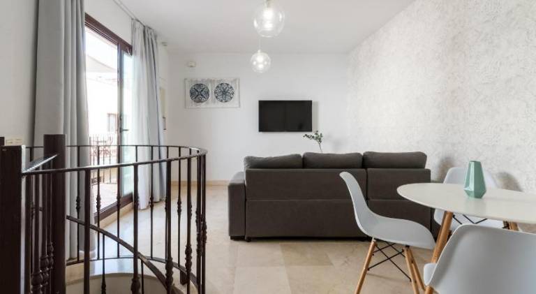 Wonderful apartment with patio | Close to Metropol Parasol | Pets are welcome — photo 4