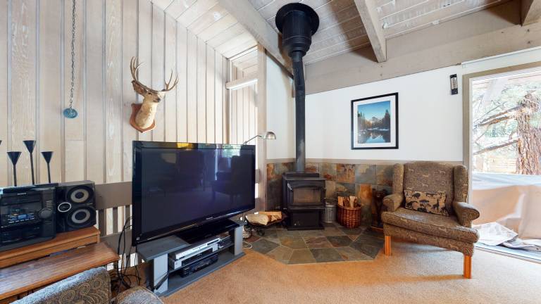 Fully equipped condo with heated pool, sauna & jacuzzi | Next to the ski | Pet-friendly — photo 2
