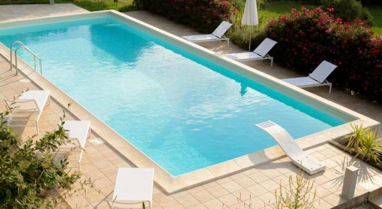 Vacation home with pool in Pesaro