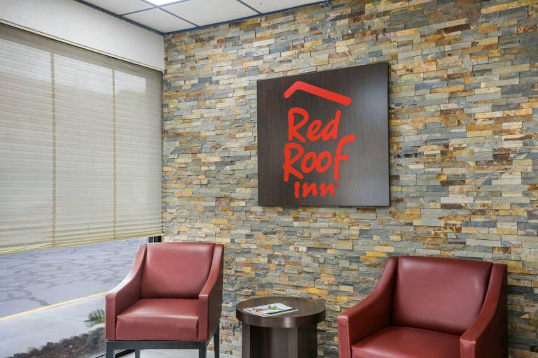 Red Roof Inn Savannah - Southside/Midtown — photo 5